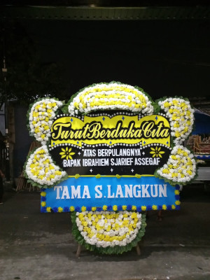 Papan Bunga Duka di Geuredong Pase